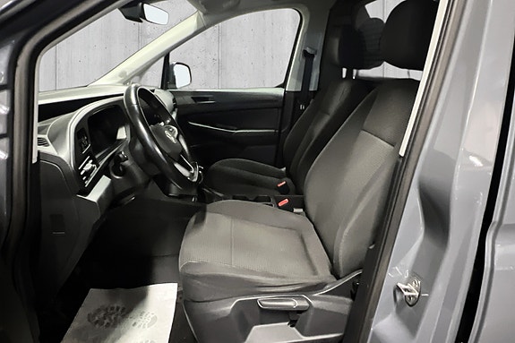 Volkswagen Caddy 15 of 26