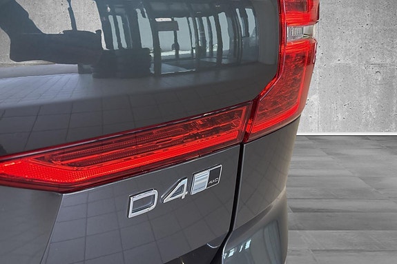 Volvo XC60 8 of 23