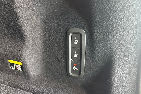 Volvo XC60 21 of 23