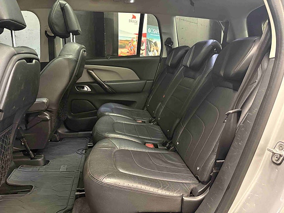 Citroen Grand C4 Picasso 30 of 30