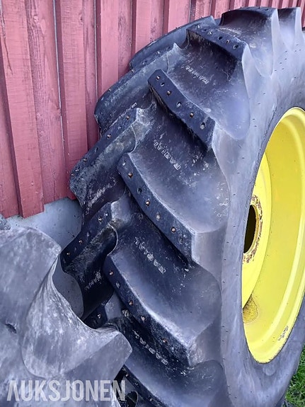 Goodyear på felg 18.4-38 15 of 16