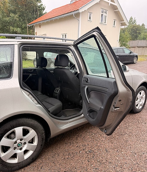 Skoda Octavia 12 of 30