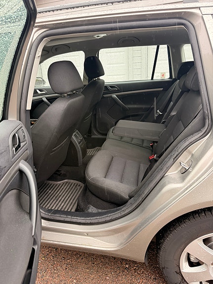 Skoda Octavia 18 of 30