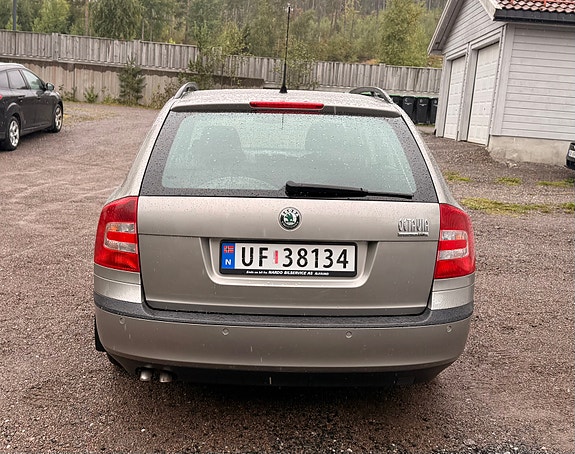 Skoda Octavia 6 of 30