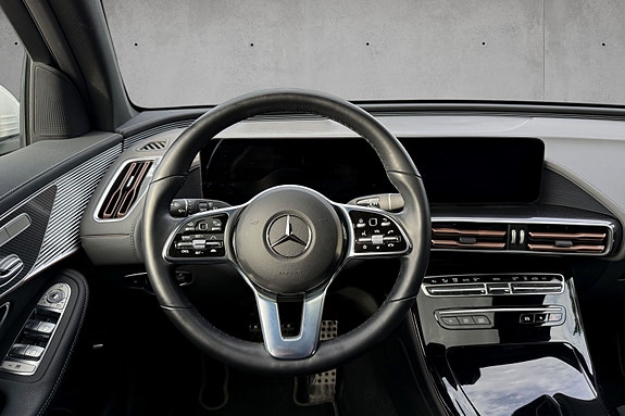 Mercedes-Benz EQC400 20 of 29