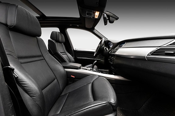 BMW X5 27 of 30
