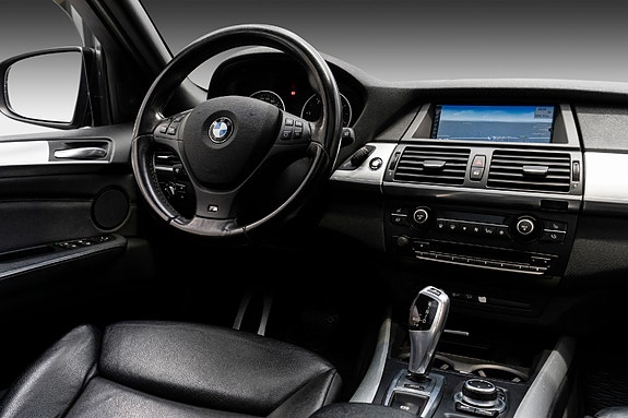 BMW X5 26 of 30