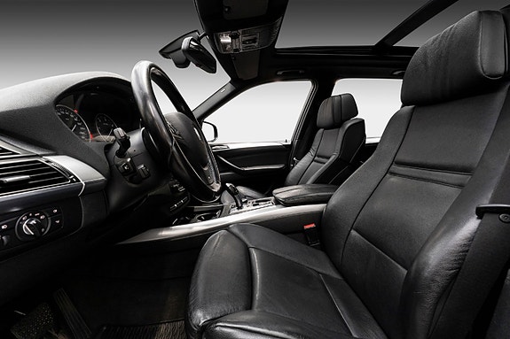 BMW X5 21 of 30