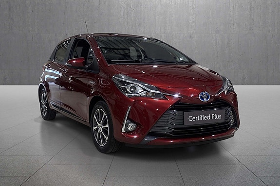 Toyota Yaris 7 of 18