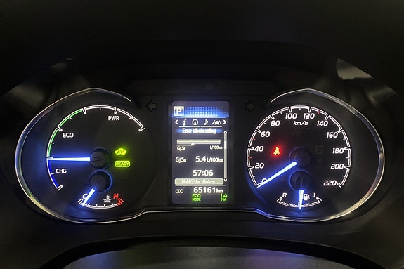 Toyota Yaris 12 of 18
