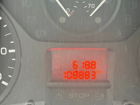 Peugeot Partner 8 of 16