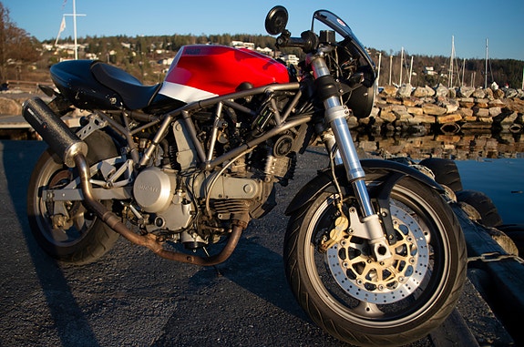 Ducati 750 SS 2 of 15