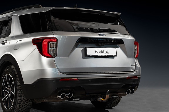 Ford Explorer 7 of 30