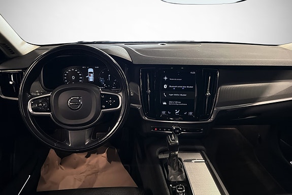 Volvo V90 12 of 30