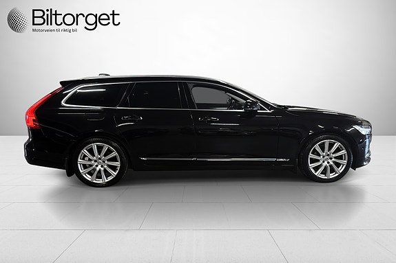 Volvo V90 4 of 30