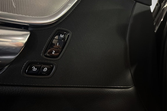 Volvo V90 24 of 30