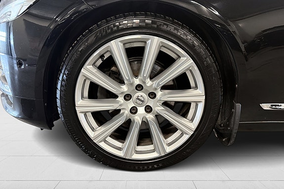 Volvo V90 10 of 30