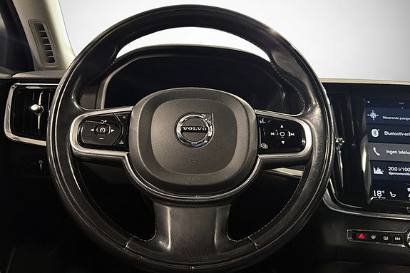 Volvo V90 16 of 30