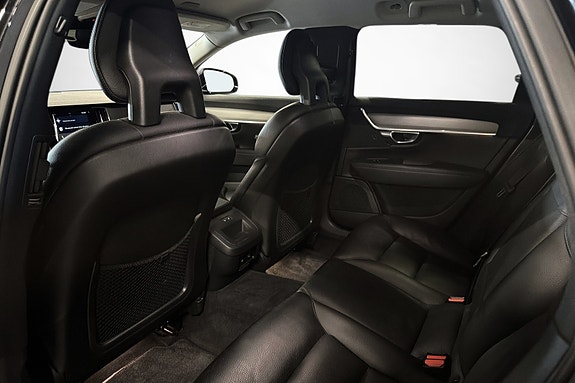 Volvo V90 15 of 30