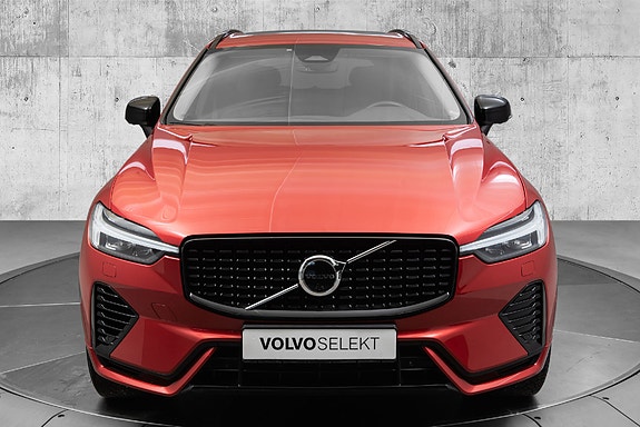 Volvo XC60 4 of 30