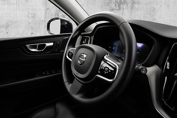 Volvo XC60 26 of 30