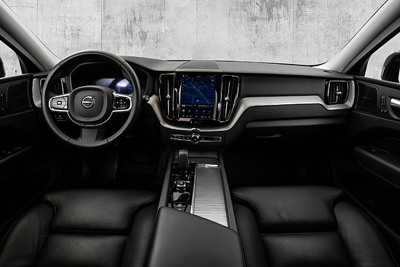 Volvo XC60 24 of 30