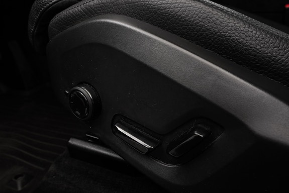 Volvo XC60 21 of 30