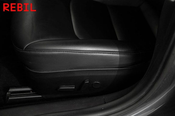Tesla Model 3 21 of 26