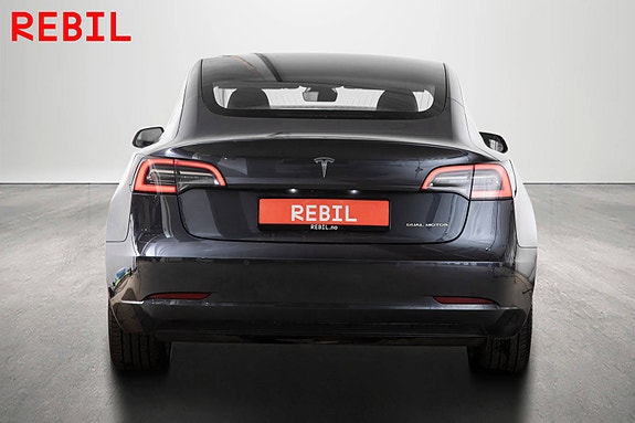Tesla Model 3 6 of 26
