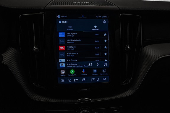 Volvo XC60 18 of 30