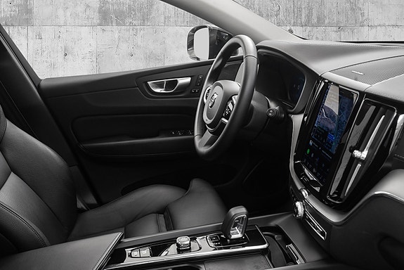 Volvo XC60 27 of 30