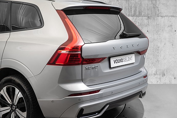 Volvo XC60 6 of 30