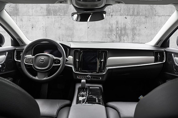 Volvo V90 22 of 30