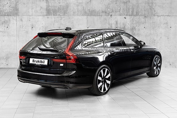 Volvo V90 7 of 30