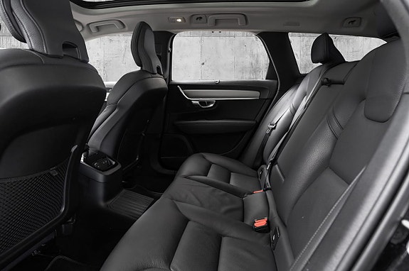 Volvo V90 20 of 30