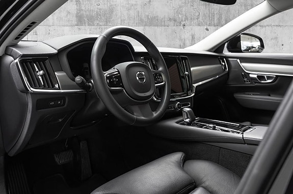 Volvo V90 17 of 30