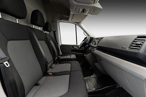Volkswagen Crafter 24 of 27