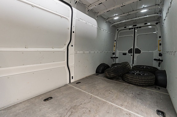 Volkswagen Crafter 26 of 27