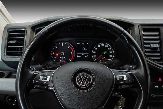 Volkswagen Crafter 11 of 27