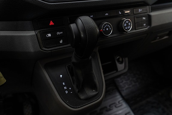 Volkswagen Crafter 15 of 27