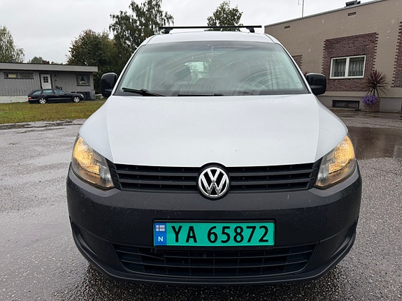 Volkswagen Caddy Maxi 2 of 17