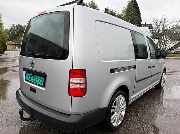 Volkswagen Caddy Maxi 6 of 17
