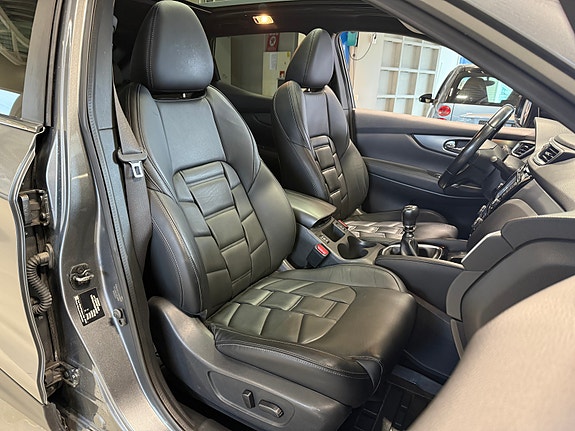 Nissan Qashqai 21 of 26