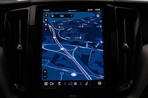Volvo XC60 16 of 30
