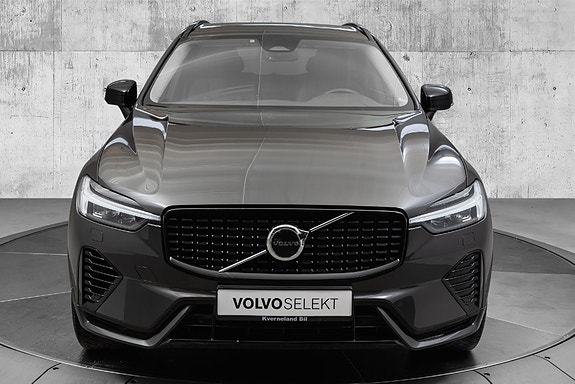 Volvo XC60 4 of 30