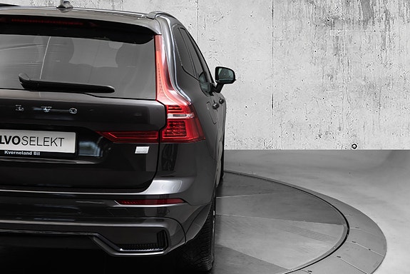 Volvo XC60 7 of 30