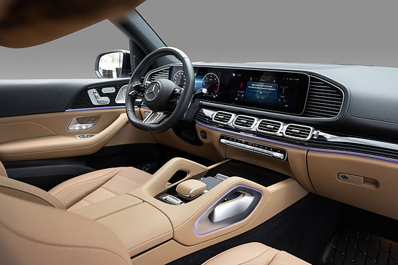 Mercedes-Benz GLS450 d 11 of 29