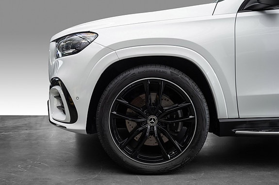 Mercedes-Benz GLS450 d 8 of 29