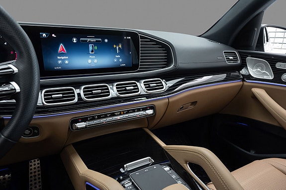 Mercedes-Benz GLS450 d 15 of 29