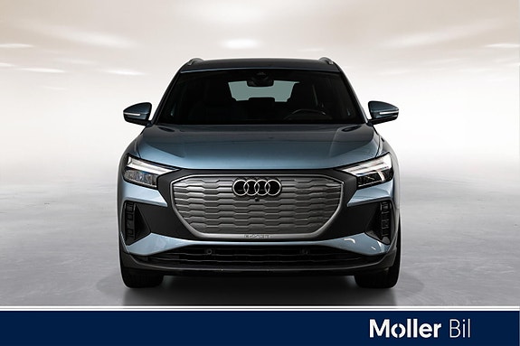 Audi Q4 e-tron 6 of 17